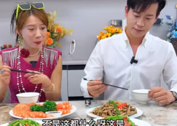 E2701001 百善孝為先 我們無法選擇自己的出生 但可以選擇如何去孝順他們#劇情 #正能量 part2