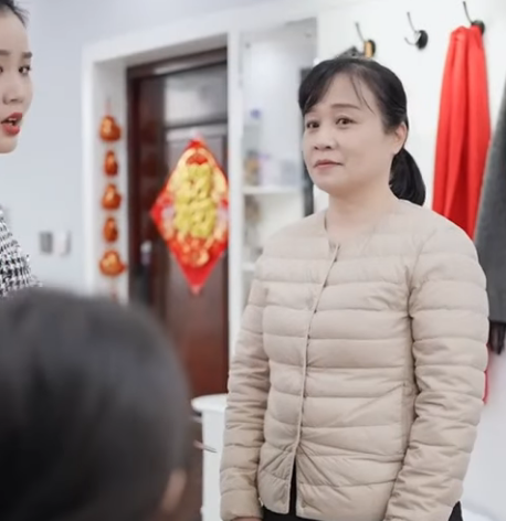 H2701003 小姑子隨便把嫂子的東西據為己有 下一秒婆婆直接把她的新房送給兒媳 可把她氣壞啦也不敢惦記嫂子的東西啦 婆婆也是妈 part2