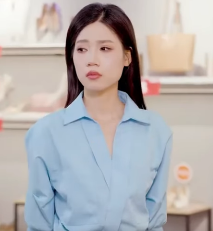 B2701006 女总裁隐藏身份视察分公司 被势利眼店长嘲笑是残疾人 亮出身份吓晕心机女店长 陈七七 part2