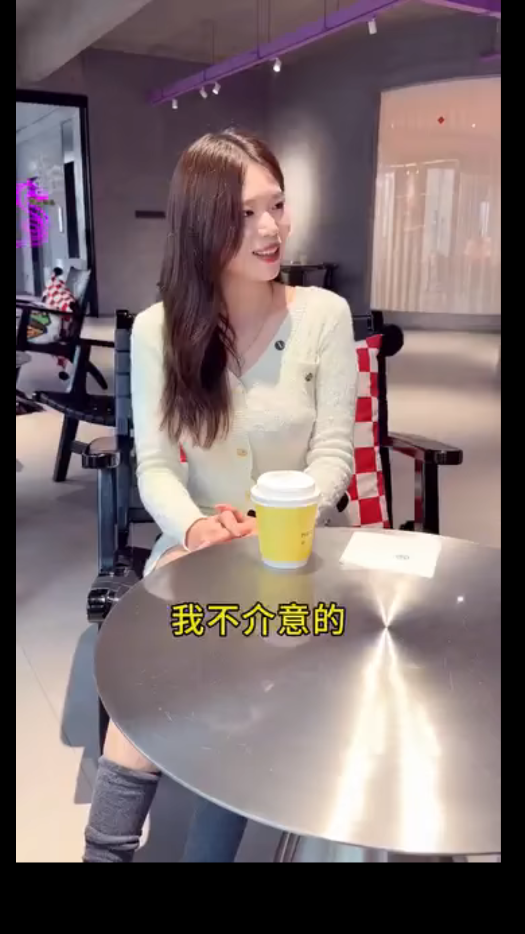 H2701015 強行帶堂弟小海去相親 女孩子非常漂亮 結果竟然